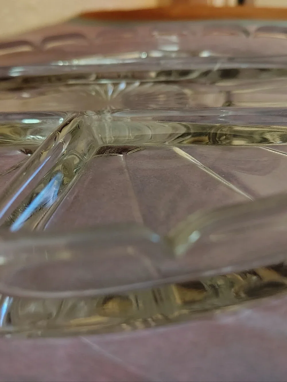VINTAGE CLEAR PRESSED GLASS DIVIDED RELISH / SERVING TRAY (10